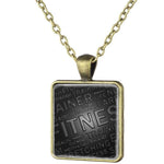 COLLIER FITNESS - PLAQUE POSING CULTURISTE VINTAGE - Vignette | LE BOX DU FITNESS®